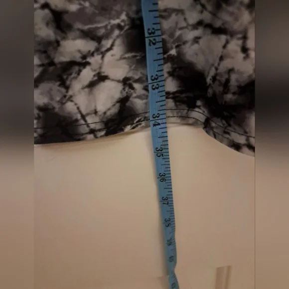 ZeroXposur Active Dress Black & White with Yellow Accents - Size Large - Picture 9 of 10